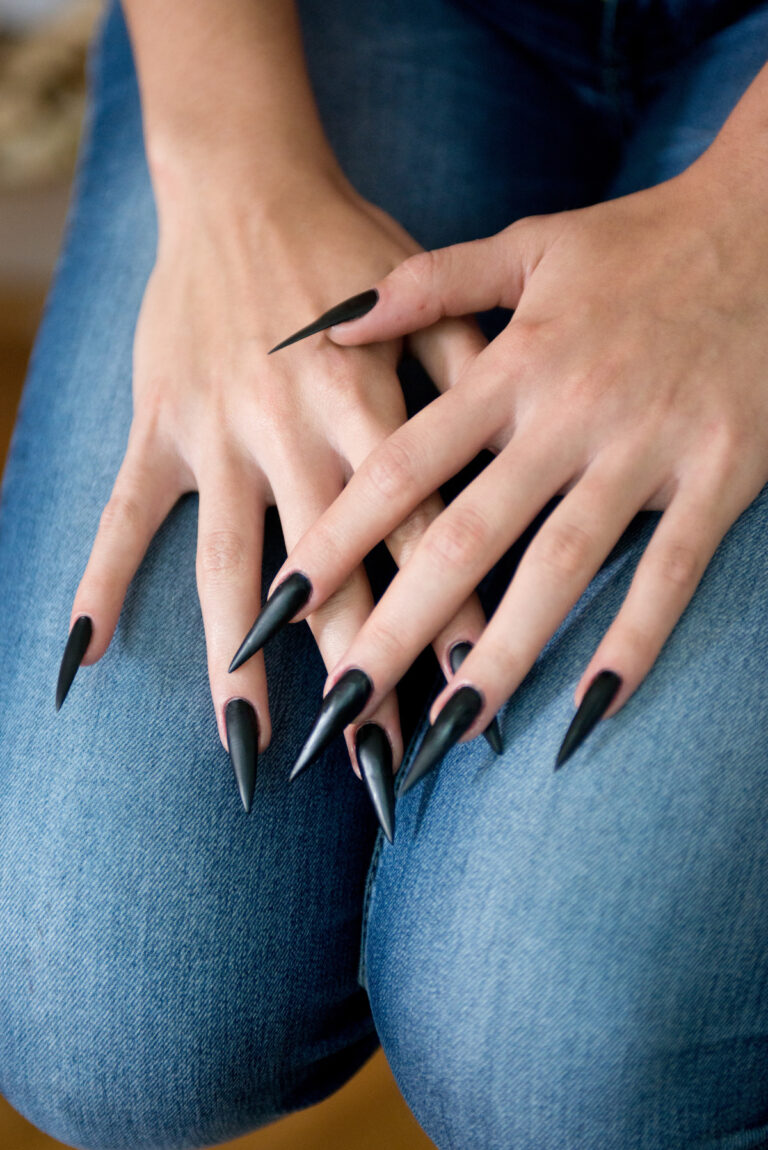Read more about the article Witching Hour: Top 5 Halloween Colors for Your Manicure.